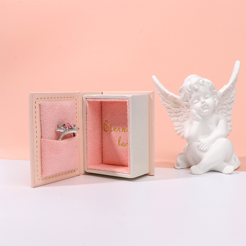 Mini Clamshell Book Ring Box f – обзор и цена Luxury Bags List